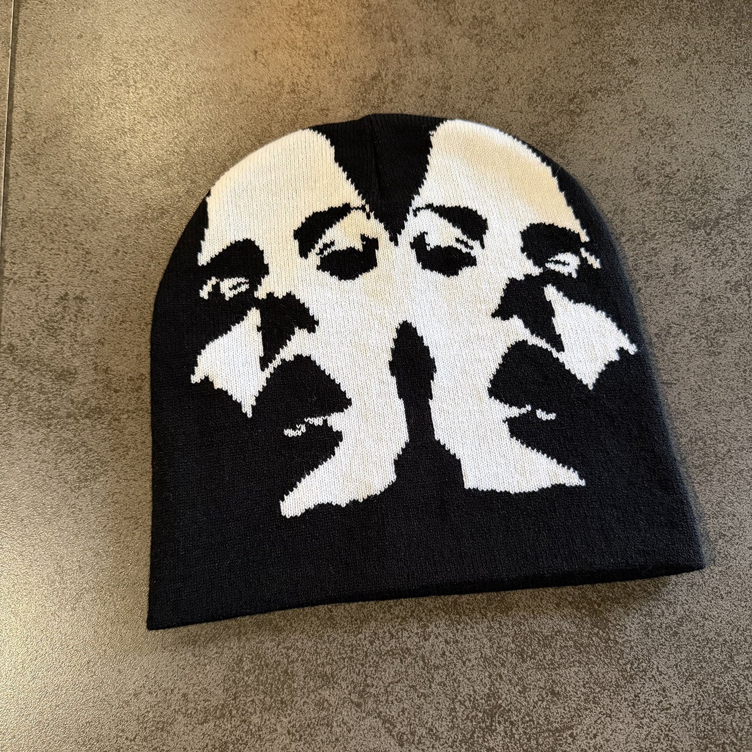 BLACK & WHITE FACE Beanie